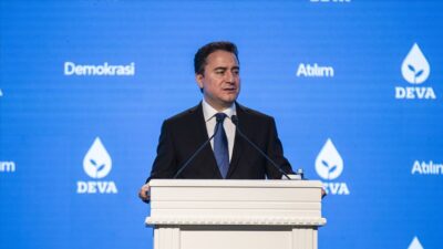 Ali Babacan koronavirüse yakalandığını açıkladı