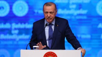 Cumhurbaşkanı Erdoğan: CHP’ye geçen belediyeler intikam alma hevesinde…