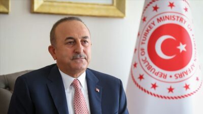 Çavuşoğlu, Çinli mevkidaşı ile telefonda görüştü