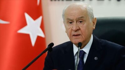 Bahçeli’den ‘Kabe fotoğrafı’ tepkisi