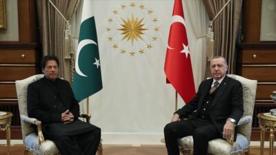 Cumhurbaşkanı Erdoğan, Pakistan Başbakanı ile görüştü