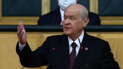 Bahçeli’den Arınç’a tepki