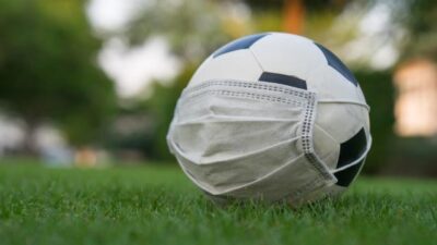 Futbolda erteleme maçları! Bugünkü karşılaşmalar saat kaçta hangi kanalda?