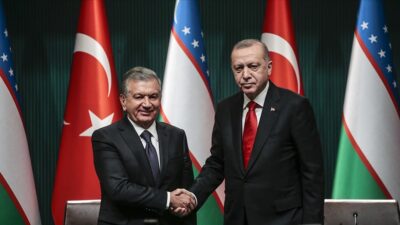 Cumhurbaşkanı Erdoğan, Özbekistan Cumhurbaşkanı ile görüştü