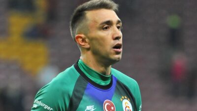 Fernando Muslera tarihe geçti