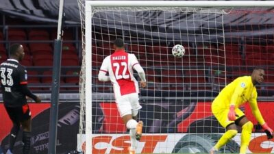 Ajax’ta Haller krizi