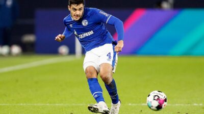 Ozan Kabak Liverpool’da…