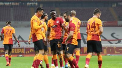 Galatasaray’da 3 ayrılık kapıda