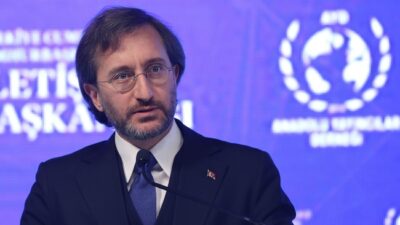 İletişim Başkanı Fahrettin Altun, Türk Konseyi Toplantısı için Bakü’de