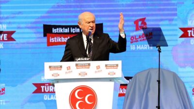 MHP’de kurultay günü! Bahçeli’den önemli açıklamalar