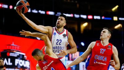 Anadolu Efes Euroleague’te finale çıktı!