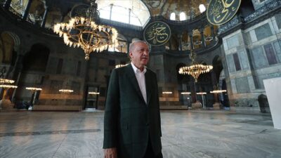 Cumhurbaşkanı Erdoğan’ndan Ayasofya mesajı