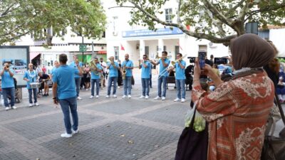 Bursa’nın tarihi mekanlarında müzik sürprizi