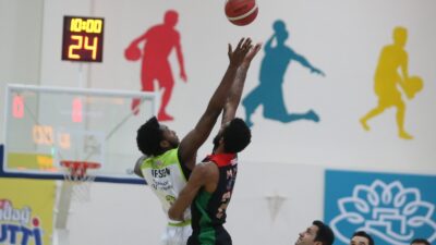 Frutti Extra Cup: Semt 77 Yalovaspor: 59 – Merkezefendi Belediyesi Basket: 56