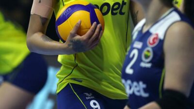 Fenerbahçe Opet’te bir oyuncu pozitif