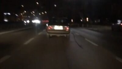 Yakıt pompasını koparıp trafikte giden otomobili görenler gözlerine inanamadı