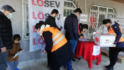 LÖSEV Mutlu Et Paketleri ile mutluluk paylaştıkça çoğalıyor