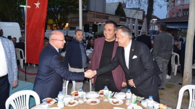 Gürkan: Bursa’da çalınmadık kapı, sıkılmadık el bırakmıyoruz