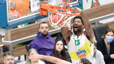 Potanın Timsahları Anadolu Efes virajında