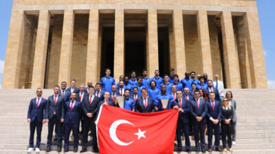 Şampiyon Anadolu Efes, Anıtkabir’de