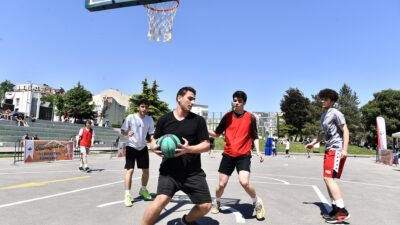 Potanın yıldızları Osmangazi’de buluştu