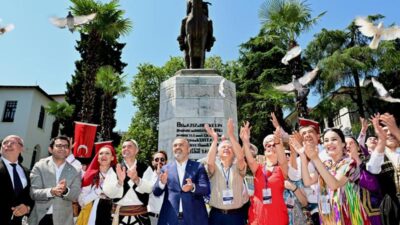 Altın Karagöz’le Bursa’dan dünyaya barış mesajı