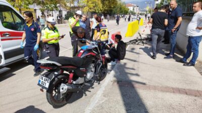 Bursa’da lise öğrencileri kaza yaptı