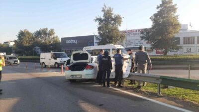 Bursa’da korkunç kaza! Bariyerlere saplandı: 1 ölü