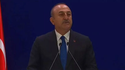 Bakan Çavuşoğlu’ndan Yunanistan’a göçmen tepkisi: Utanmaz ve aymaz!