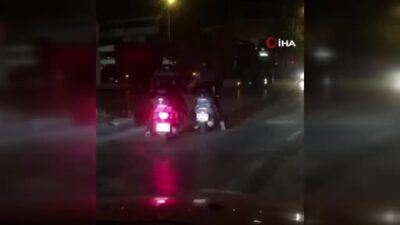 Görüntüler Bursa’dan… Bozulan motosikleti böyle götürdü