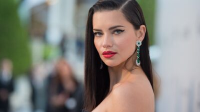 Ne oldu sana Adriana Lima!