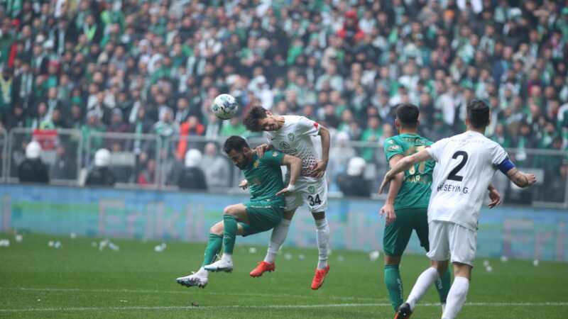 Bursaspor Gergin Maçtan 3 Puan çıkardı! - Olay Gazetesi Bursa Gazetesi ...