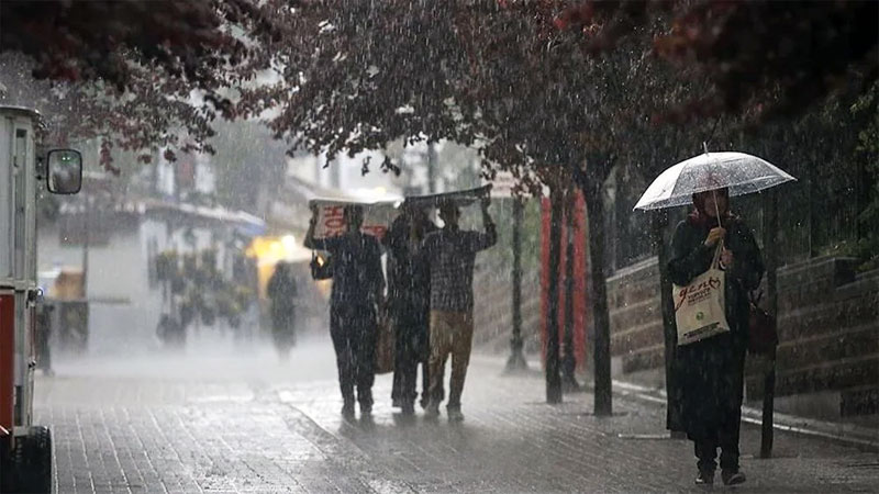 İki güne dikkat! Yağmurlu hava geri dönüyor