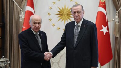 Cumhurbaşkanı Erdoğan’dan Bahçeli’ye teşekkür telefonu