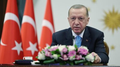 Cumhurbaşkanı Erdoğan’dan yurt dışındaki seçmene çağrı