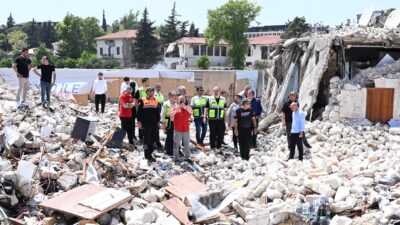 Büyükşehir Belediyesi yıkılan tarihi tekrar ayağa kaldıracak! Projeler hazırlanıyor