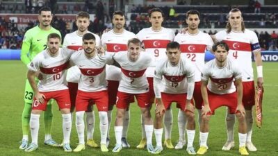 A Milli Futbol Takımı, FIFA sıralamasında iki basamak yükseldi