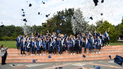 Emine Örnek Lisesi’nde mezuniyet coşkusu