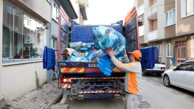 İnegöl’de geri dönüşüm, kaynağında ayrıştırılıyor