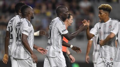 Beşiktaş 90+4’te avantajı kaptı