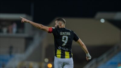 Benzema, Fransız politikacıların hedefinde