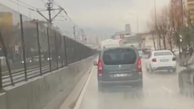 Ambulansa yol vermeyen trafik magandası kamerada