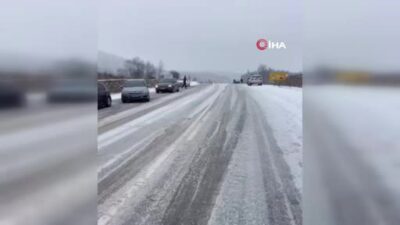 Bursa’nın o ilçesinde yollar buz tuttu