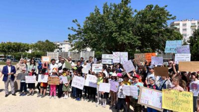 Bursa’da velilerden okul eylemi