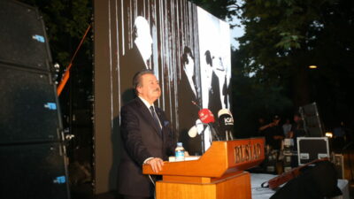 Devlet eski Bakanı Cavit Çağlar’dan BUSİAD üyelerine hayat dersi