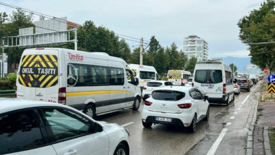 Bursa’da kent içi trafik felç!