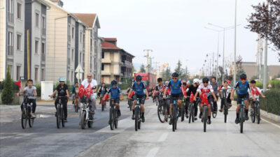 İnegöl’de ‘Zaferden Kurtuluşa’ pedal basıldı