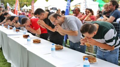 Bursa’da 16 dakikada 8 cantık yiyene gram altın