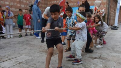 Bursa’da 15 bin çocuk sokak oyunlarıyla buluştu