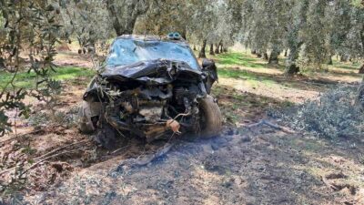 Bursa’da feci kaza! Hurdaya dönen araçtan sağ çıktı